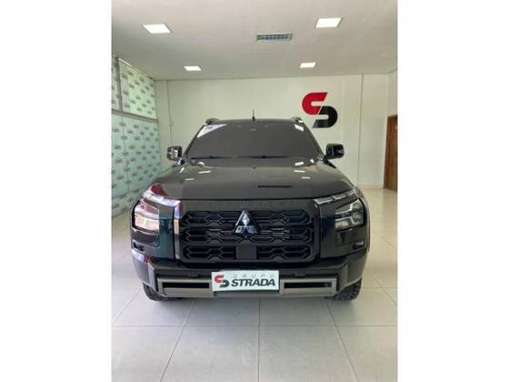 MITSUBISHI TRITON 2.4 BITURBO DIESEL CD KATANA 4X4 AUTOMÁTICO